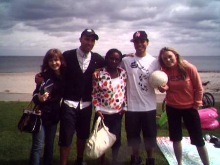 The voice tv   v j�s